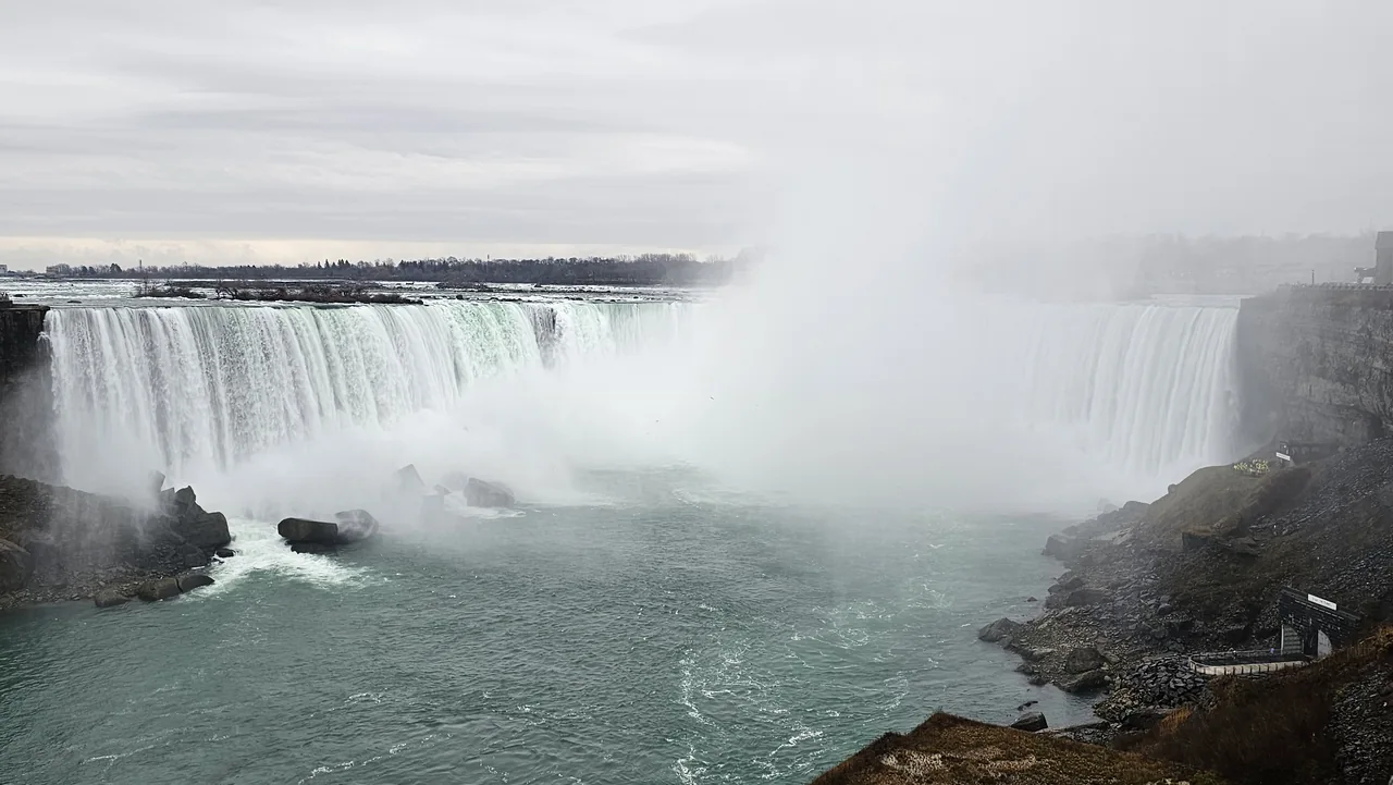 The wide Niagara Falls in Canada